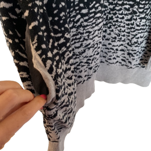 Adidas Helsinki Ice Knit Pullover NWOT - Picture 5 of 8